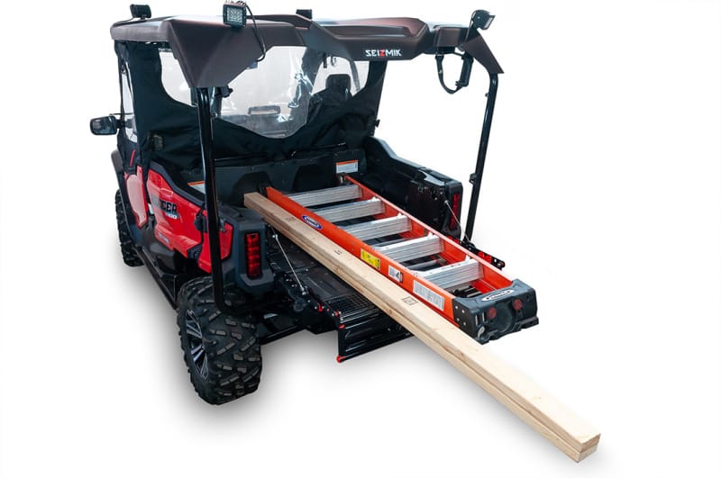 Seizmik — Seizmik 15-23 Honda Pioneer Bed Extender w/Badge