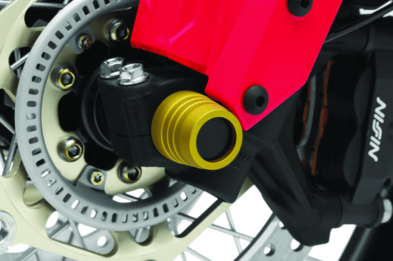 Kuryakyn — Lodestar Front Axle Slide Gold
