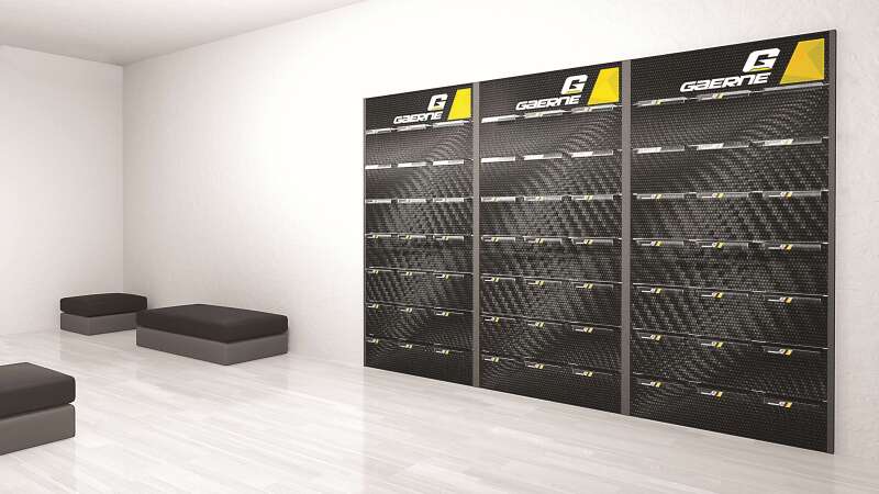Gaerne — Gaerne G.Wall Mounted Showcase(47 inches x 94 inches)