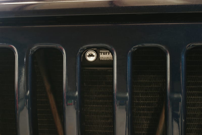 Tuffy Products — Tuffy Hood Lock Jeep Wrangler Tj & Lj Black01
