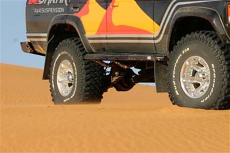 ARB — ARB Deluxe Protection Step 60 Ser
Dlx Protection Step