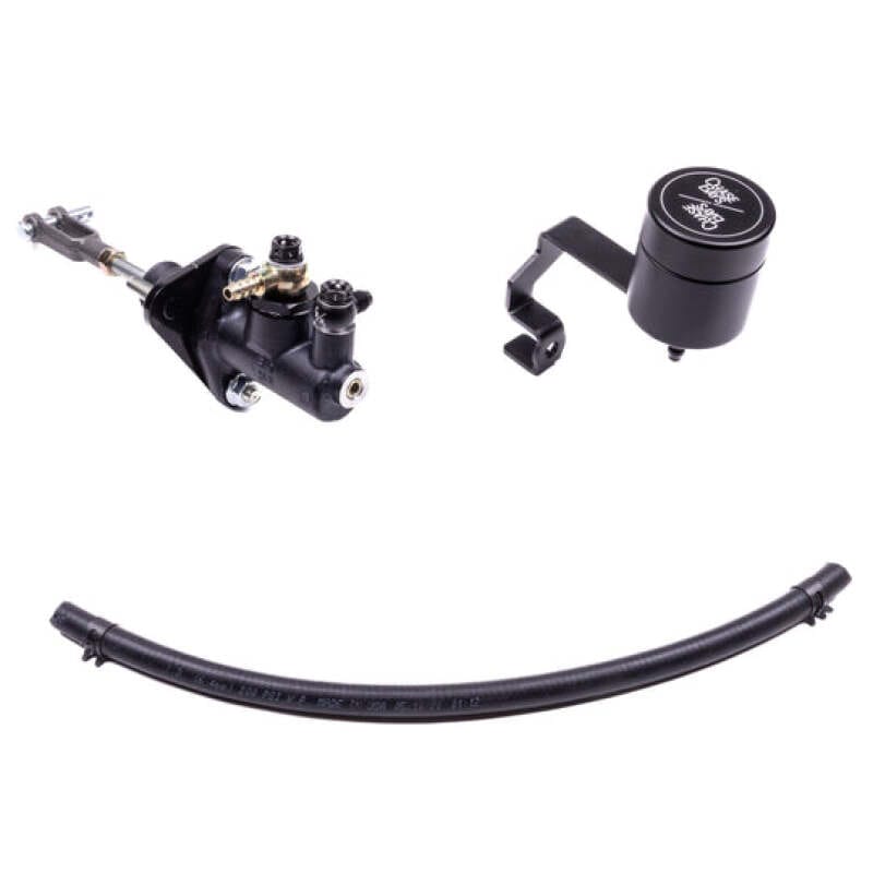 Chase Bays — Chase Bays 02-08 Nissan 350Z Stock Bore 5/8 Clutch Master Cylinder Adapter & DBBE Reservoir Kit