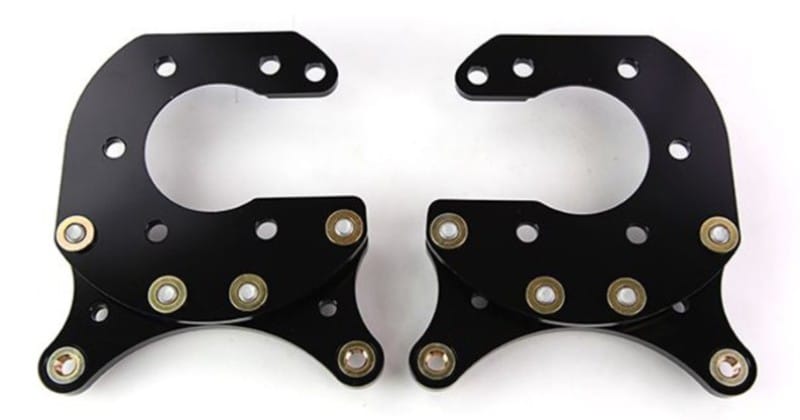 Wilwood — Wilwood Brackets (2) - P/S Rear - Small Ford 2.66in Offset
BRACKET,KIT