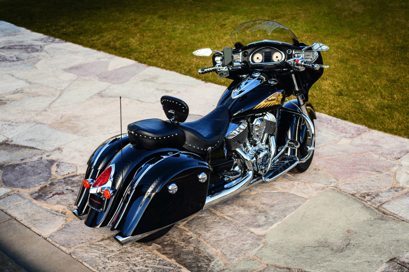 Kuryakyn — Saddlebag Top Trim Indian Chrome