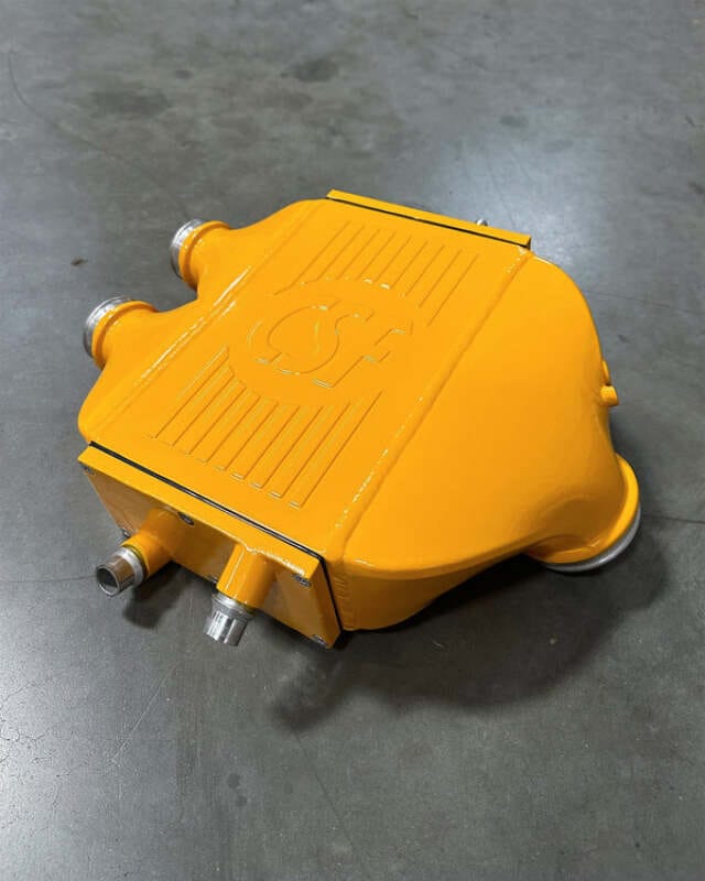 CSF — CSF 2014+ BMW M3/M4 (F8X) Top Mount Charge-Air-Cooler - Nitro Yellow