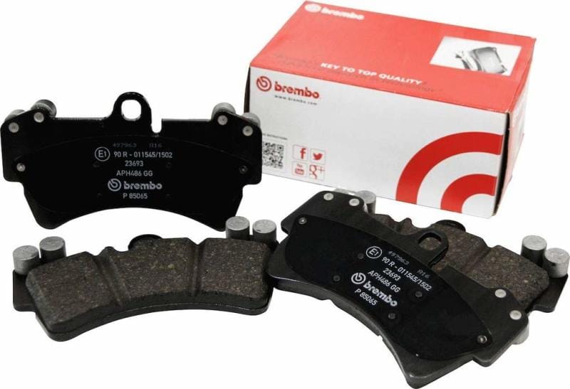 Brembo OE — Brembo 18-19 RS5/2021 RS5/18-20 S4/18-20 SQ5 Premium NAO Ceramic OE Equivalent Pad - Rear