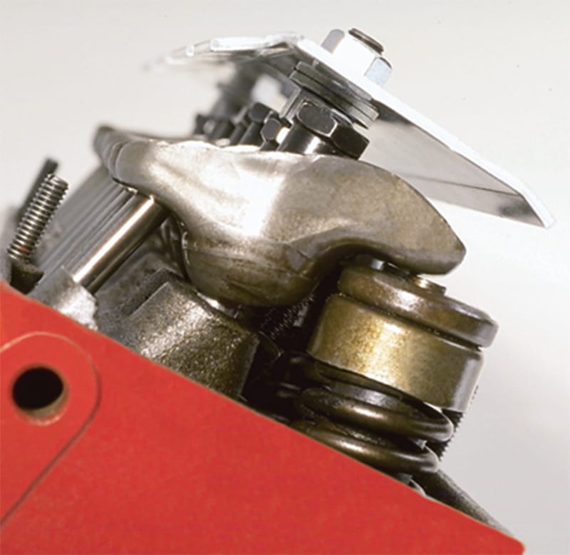 Moroso — Moroso Chevrolet Small Block/Ford 289-302 (w/Stamped Rocker Arms) Valvetrain Oil Deflector - Alum
