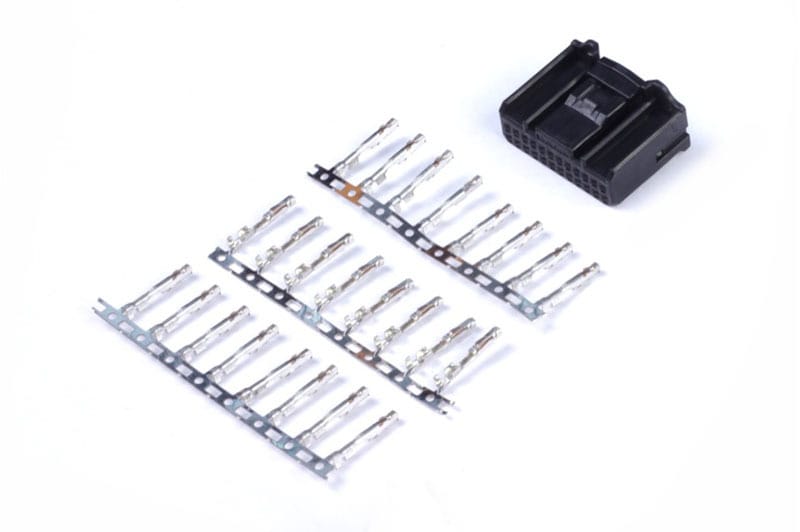 Haltech — Haltech 24 Pin TYCO Plug & Pins
Univrsl Connectors