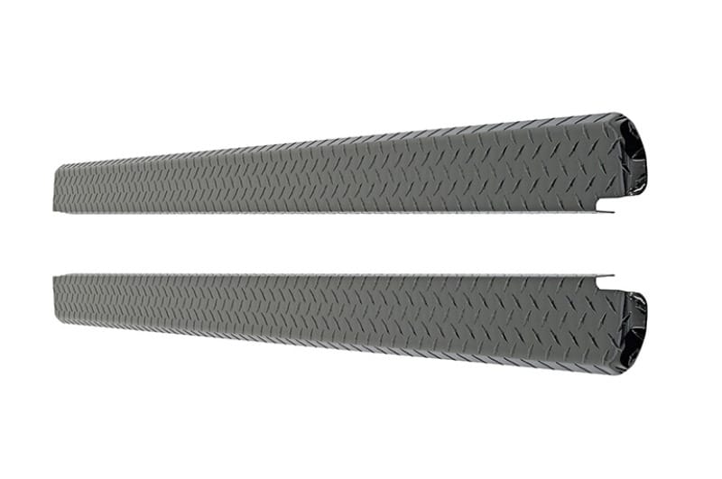 Dee Zee — Dee Zee 07-13 Chevrolet Silverado Bed Cap Wrap Black-Tread Aluminum 6 1/2Ft Bed